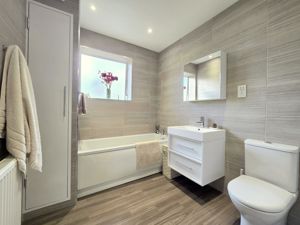 Photo 28- click for photo gallery